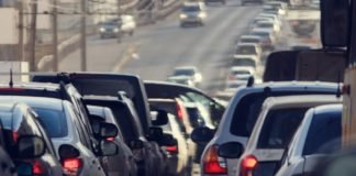 მძღოლები, რომელთაც არ უფიქსირდებათ ავტოსაგზაო შემთხვევა მანქანის დაზღვევაში 100 ლარზე ნაკლებს გადაიხდიან