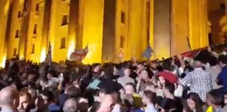 რუსთაველის გამზირზე სიტუაცია დაიძაბა(+ვიდეო)