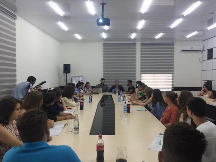 67981124_1849038471908046_2865479936532021248_n