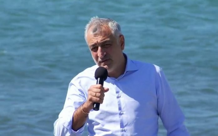 1568275412-ხაზარძე5-1024x639