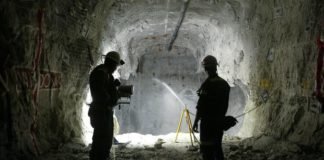 ტყიბულში მაღაროელები შახტაში ჩავიდნენ და ამოსვლაზე უარს აცხადებენ, ვიდრე ხელფასს არ მიიღებენ