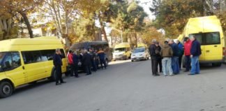 “ინტერტრანსის” მძღოლები რუსთაველებისგან ბოდიშის მოხდას ითხოვენ-აქცია ფიროსმანზე