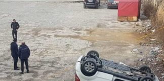 სამშენებლო ობიექტზე მანქანა ჩავარდა