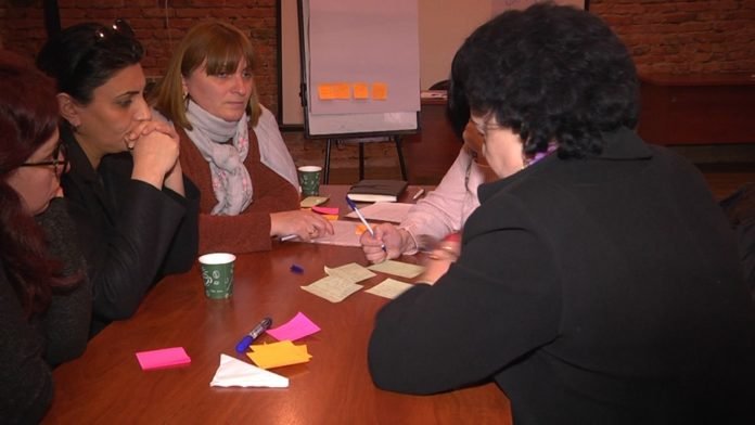 84575584_580442696138897_4217167450946404352_n