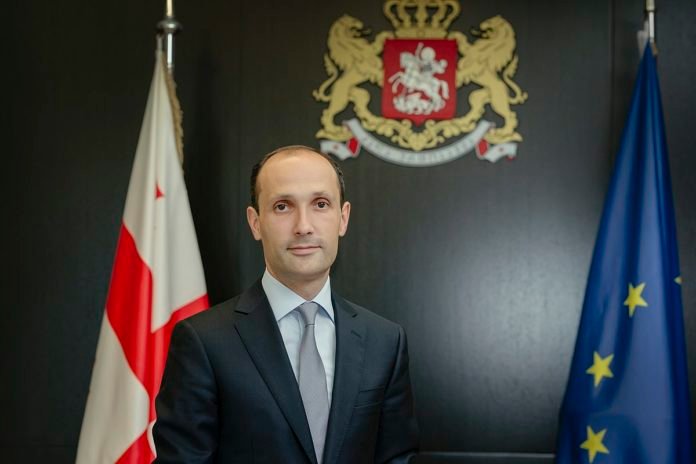 1200px-Levan_Davitashvili