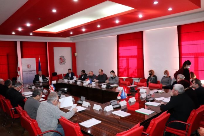 90349795_2687760821323310_1696120690140250112_o