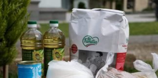 ბოლნისში შეჭირვებული ოჯახებისთვის სასურსათო პაკეტების დარიგების პროცესი გრძელდება