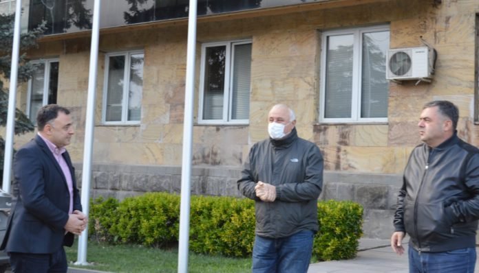 92388942_4405041449519453_1200847498474684416_o