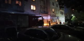 მე-17 მიკრორაიონში სახანძრო-სამაშველო ეკიპაჟია მობილიზებული