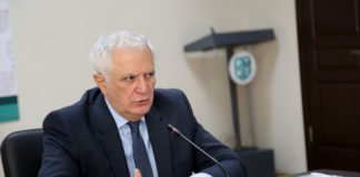 გამყრელიძე კოვიდგადატანილ პაციენტებს მიმართავს