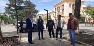 მიმდინარე ინფრასტრუქტურული პროექტები-ქალაქის ხელმძღვანელი პირები სამუშაოების შესრულებას ამოწმებენ