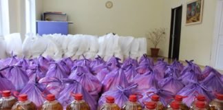 ბოლნისში საბავშვო ბაღის აღსაზრდელებისთვის სასურსათო პაკეტების გაცემა მიმდინარეობს