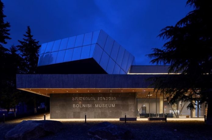 99113348_4098665920151122_1549760110341914624_o