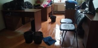 ასე ვამარცხებთ Covid-19-ს-ინფექციური საავადმყოფოს ადმინისტრაციულ შენობაში წყალი ჩადის