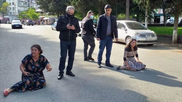 dazaralebuli-mkharis-ojakhi_w_h