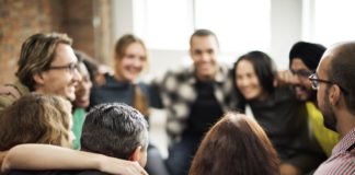 მთავრობის განმარტება-ძალაში რჩება თუ არა ათზე მეტი პირის შეკრების აკრძალვა