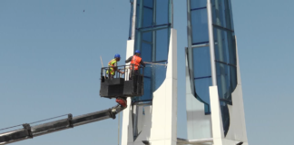 რუსთავში მემორიალები და ძეგლები სპეც-ტექნიკით სუფთავდება