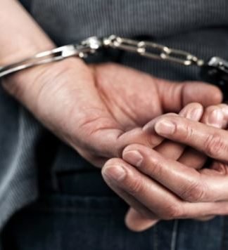 თბილისის საერთაშორისო აეროპორტში FBI-ის მიერ მძიმე დანაშაულისთვის ძებნილი პირი დააკავეს