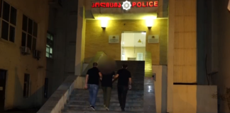 არასრულწლოვანზე ძალადობის ბრალდებით, ბიძა და ბაბუა დააკავეს