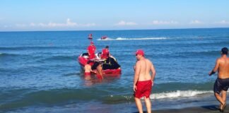 მაშველებმა უგონო მდგომარეობაში მყოფი ქალი წყლიდან გამოიყვანეს