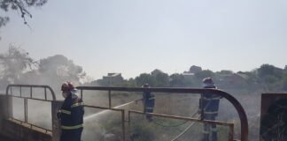 სახანძრო-სამაშველო ეკიპაჟი თბილისის ქუჩაზე