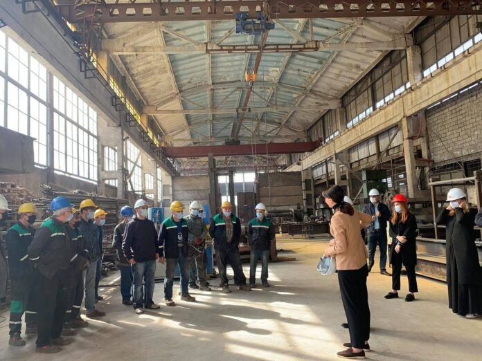 122472802_3453343121378698_4909817804072900377_n