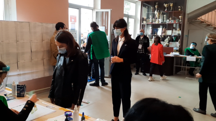 123134011_1292475587776512_2069218889067444954_n