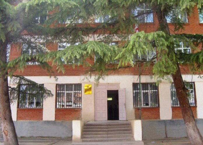 1456739_174897229385674_2136254423_n