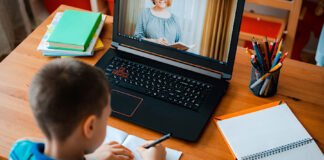 ქუთაისში 2 სკოლა დისტანციურ სწავლებაზე გადავიდა