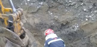 მაშველებმა ქვების მასაში მოყოლილი მუშა გადაარჩინეს