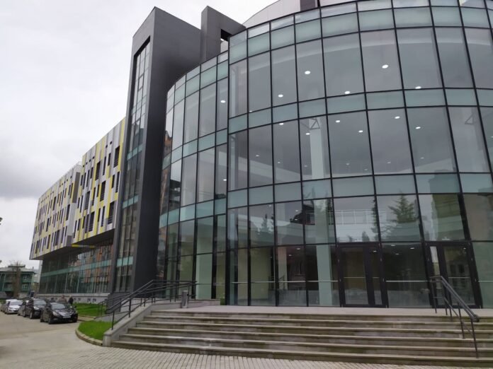 12batumisrespublikuri