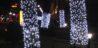 რუსთავში საახალწლო განათებები აინთო