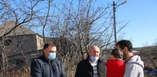 გოგი მეშველიანმა მრავალშვილიან ოჯახებს დამდეგი ახალი წელი მიულოცა