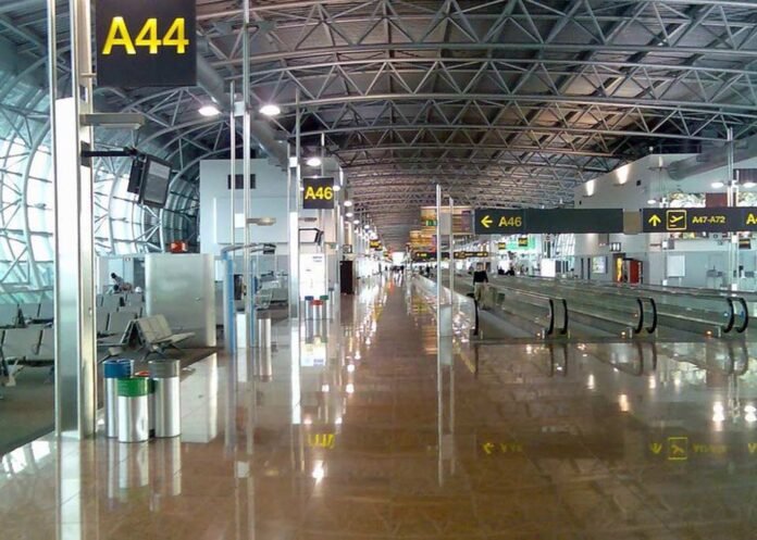 1608468346-ბრიუსელის-აეროპორტი