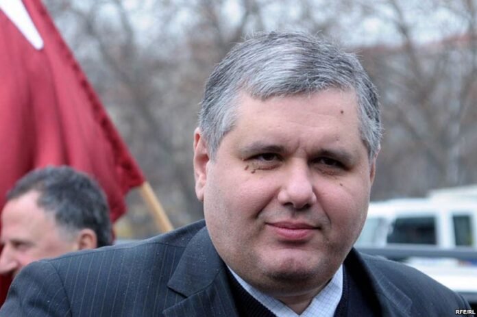 41da3044c35ad0633787c66b7310aefd_XL