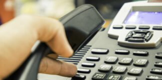 ცხელი ხაზი 111 შშმ ბავშვებსაც მოემსახურება