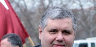 კობა დავითაშვილი მშობლიურ სოფელში, ტაძრის ეზოში დაკრძალეს