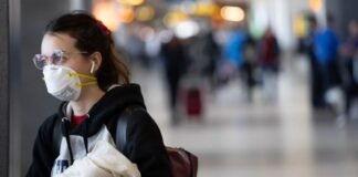 ევროკომისია ევროკავშირის წევრ ქვეყნებს: დაუშვით ვაქცინირებული ვიზიტორები