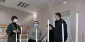 სწავლის დაწყებასთან დაკავშირებით, რუსთავის მერი N28 საჯარო სკოლაში იყოფებოდა