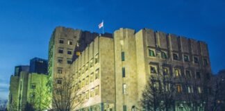 პროკურატურა: ბაბუამ შვილიშვილზე ძალადობა აღიარა