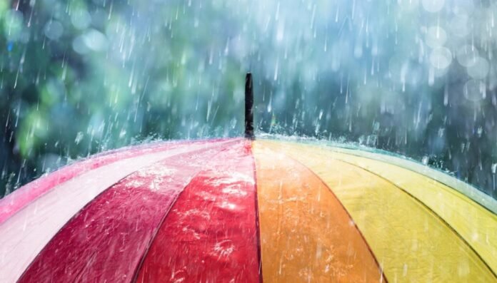 GettyImages-846986114-rain-weather-winter-storm-thunder-umbrella-1120