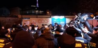 „ქართული ოცნების“ ოფისთან აქციაზე ორი პირი დააკავეს