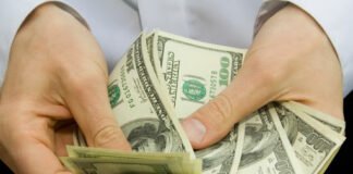 ორი ბრალდებული 58 დაზარალებულის 73 628 ლარს უკანონოდ დაეუფლა