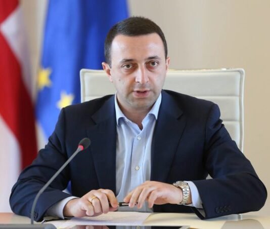 ირაკლი ღარიბაშვილი – ვმუშაობთ მილიონი დოზა „სინოფარმის“ და ორი მილიონი დოზა „ფაიზერის“ შემოტანაზე