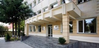 შაქარაშვილის საქმეზე მსჯავრდებულ ორ არასრულწლოვანს პატიმრობა შეეფარდა