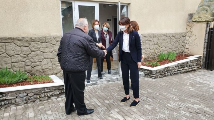 163279635_1176498876101425_4512617918355636078_n