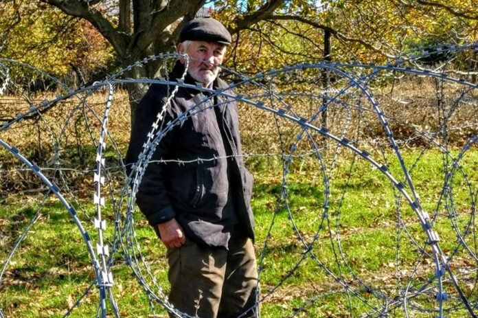 705f94de2f680fd74e7d9e6a6d5fa9b6_XL