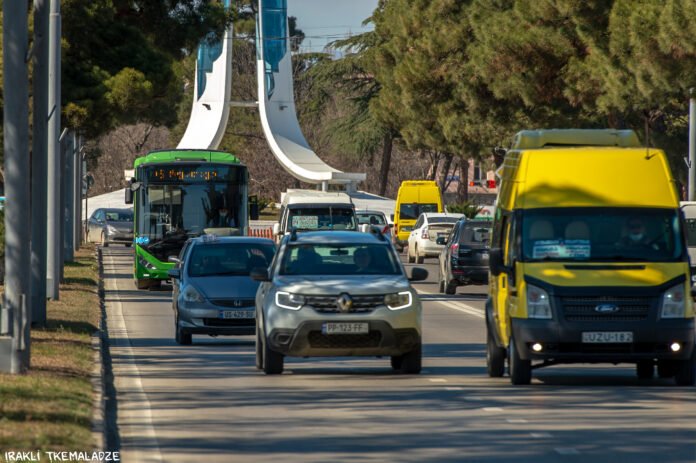 xidi avtomobili manqana