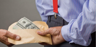 ქრთამის აღების ფაქტზე შუახევის მერიის თანამშრომელი დააკავეს