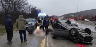 იგოეთთან მსუბუქი ავტომობილი ამოტრიალდა